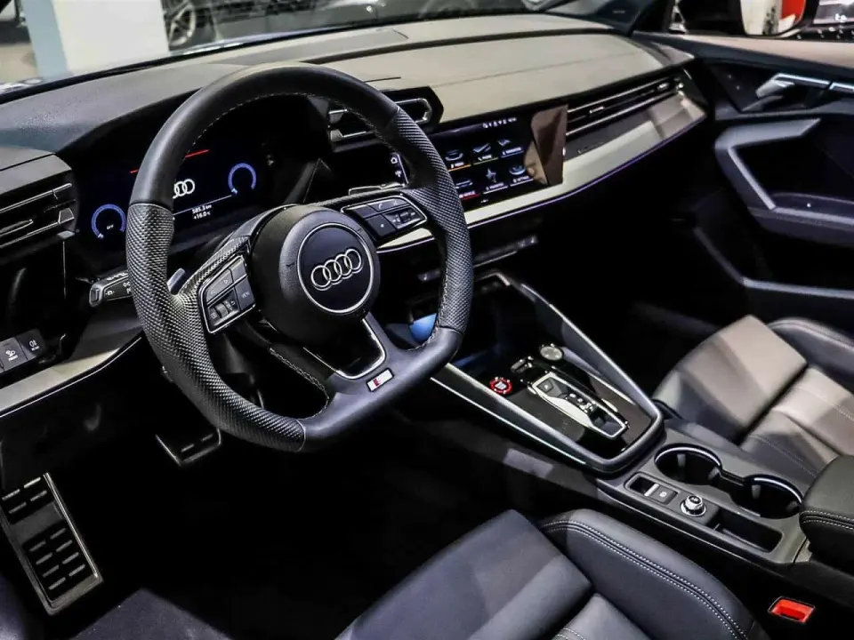 Audi S3 2.0 TFSI Progressiv 2.0 TFSI quattro 2025