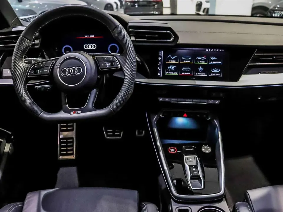 Audi S3 2.0 TFSI Progressiv 2.0 TFSI quattro 2025