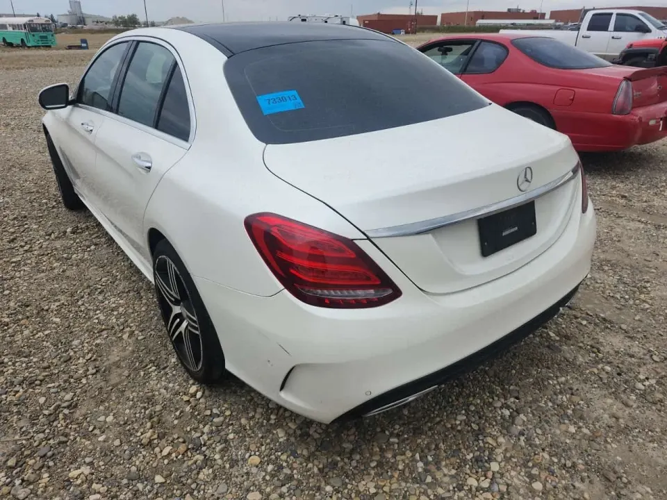 Mercedes-Benz 4dr Sdn 4matic C 300 2015