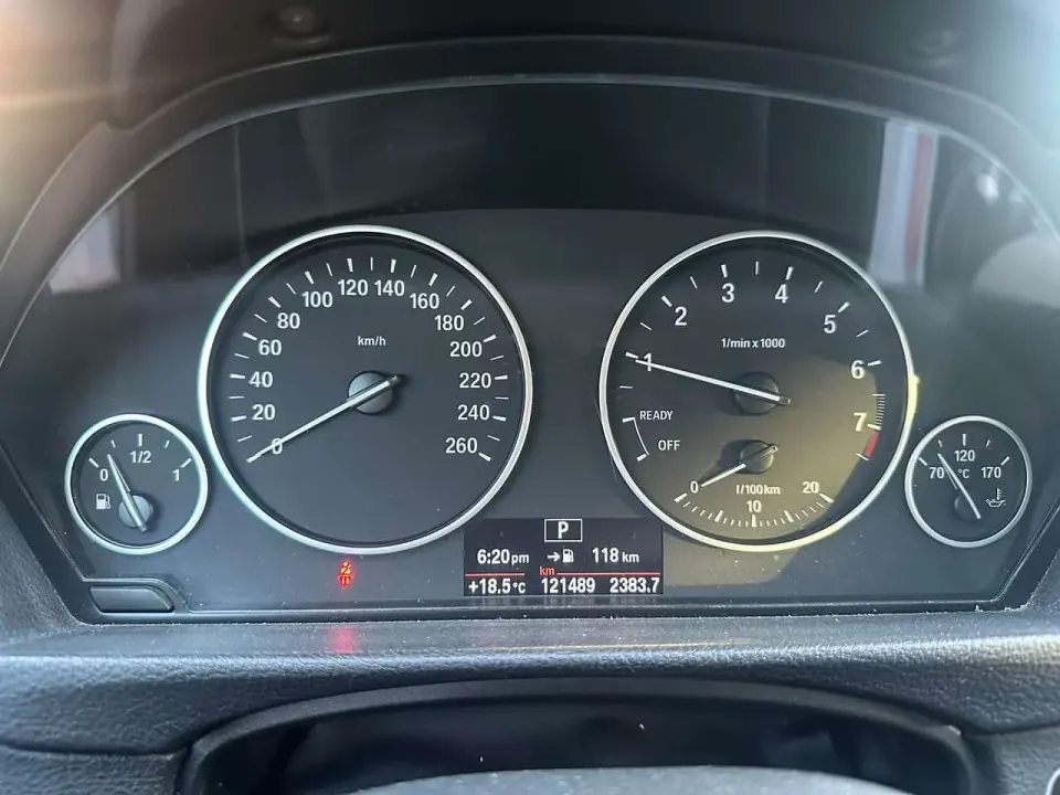 BMW 320i xDrive 2017