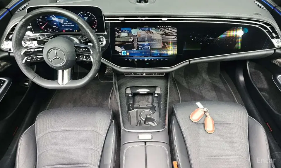 Mercedes-Benz E 300 E300 4MATIC AMG Line 2024