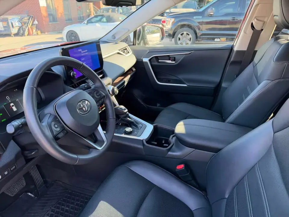 Toyota Rav4 Hybrid Limited 2023