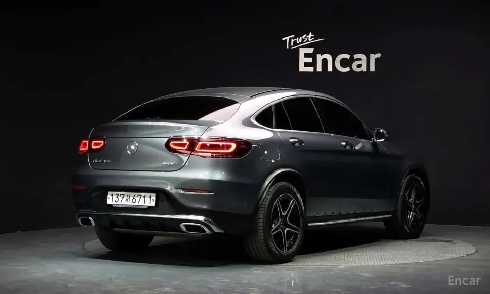 Mercedes-Benz GLC300 4MATIC Premium Coupe 2020