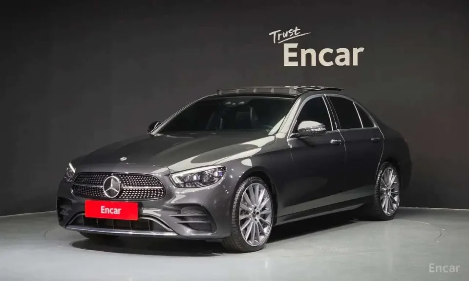 Mercedes-Benz E 350 E350 4MATIC AMG Line 2021