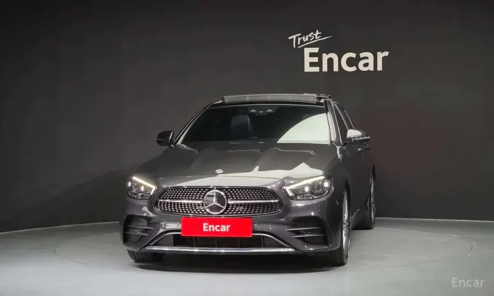Mercedes-Benz E 350 E350 4MATIC AMG Line 2021