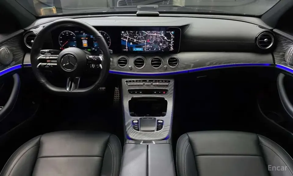 Mercedes-Benz E 350 E350 4MATIC AMG Line 2021
