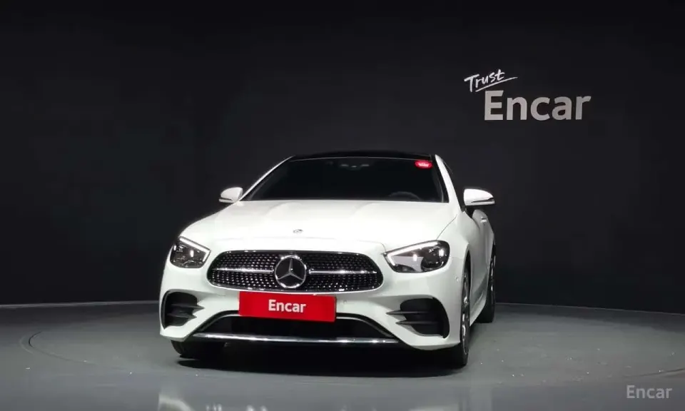 Mercedes-Benz E 300 E300d 4MATIC Coupe 2023
