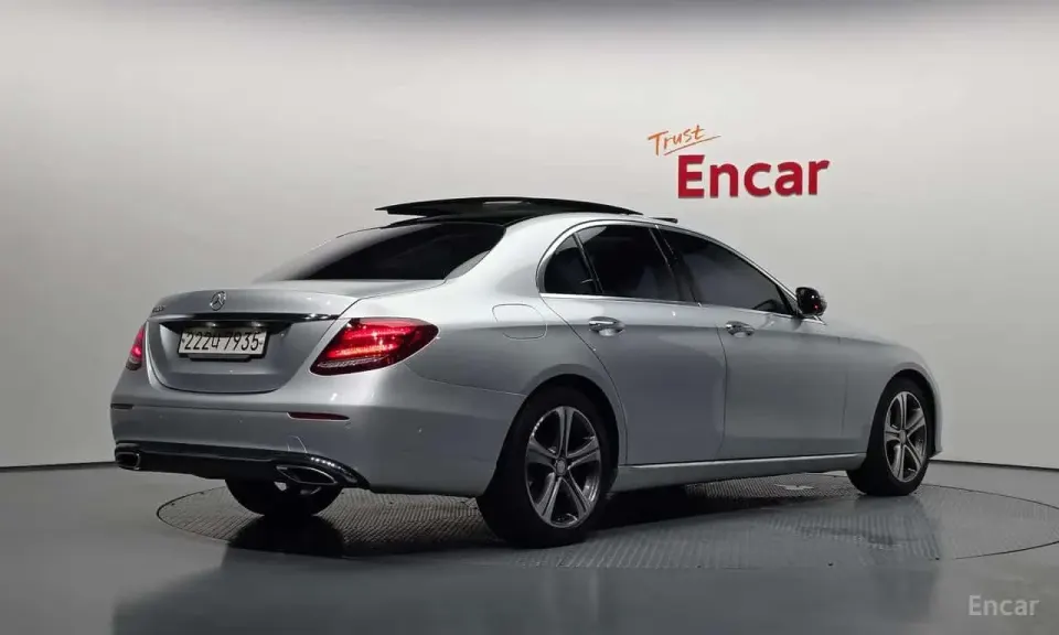 Mercedes-Benz E 300 E300 Avantgarde 2016