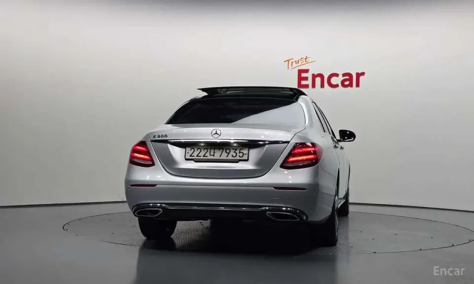 Mercedes-Benz E 300 E300 Avantgarde 2016