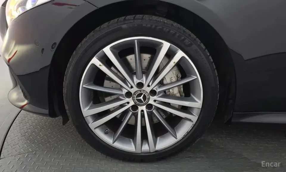 Mercedes-Benz CLS400d 4MATIC 2019