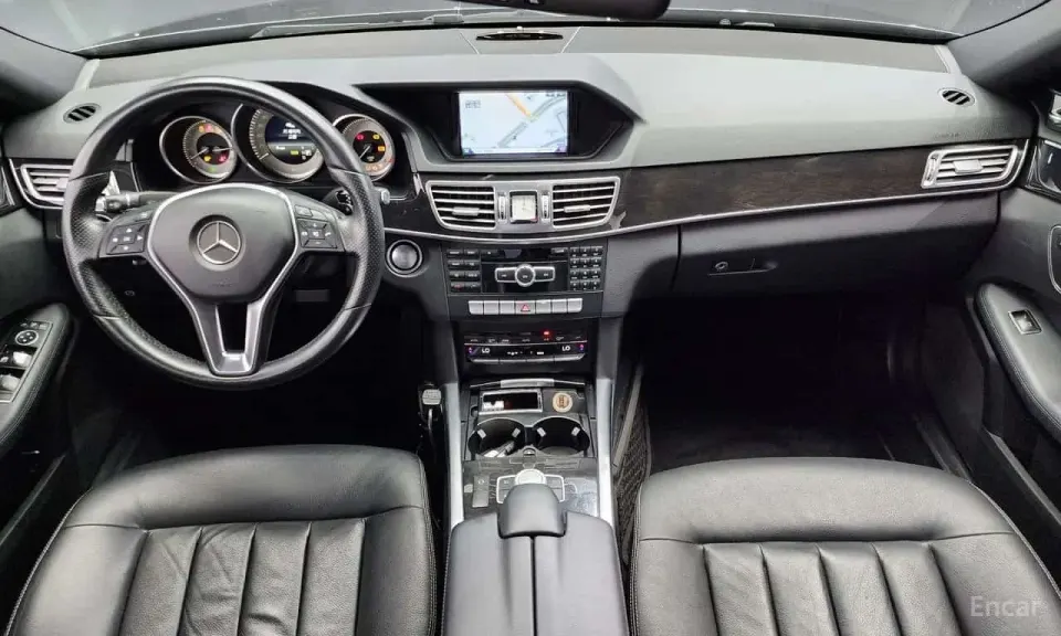 Mercedes-Benz E 220 E220 Bluetec Avantgarde 2015