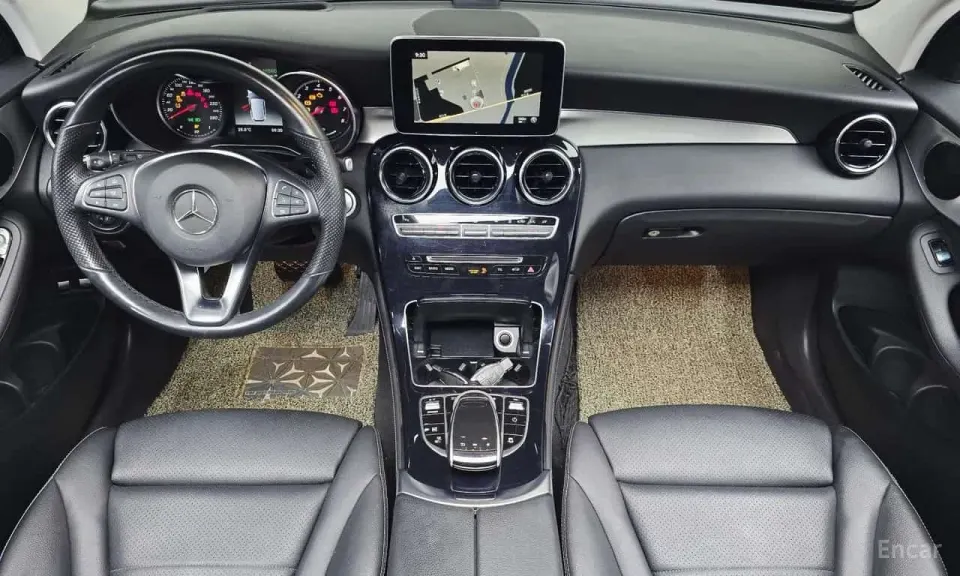 Mercedes-Benz GLC350e 4MATIC Premium 2019