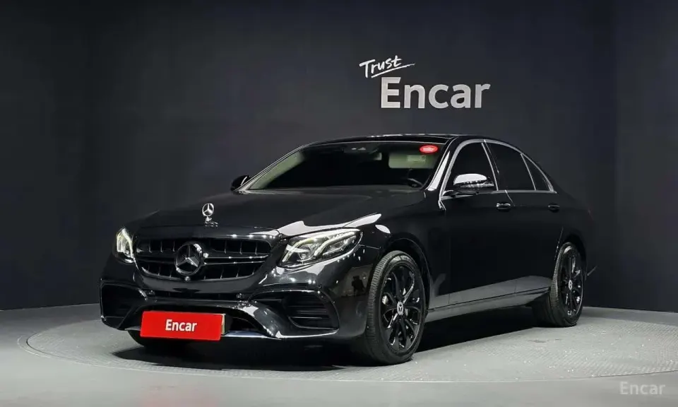Mercedes-Benz E 300 E300 4MATIC Exclusive 2016