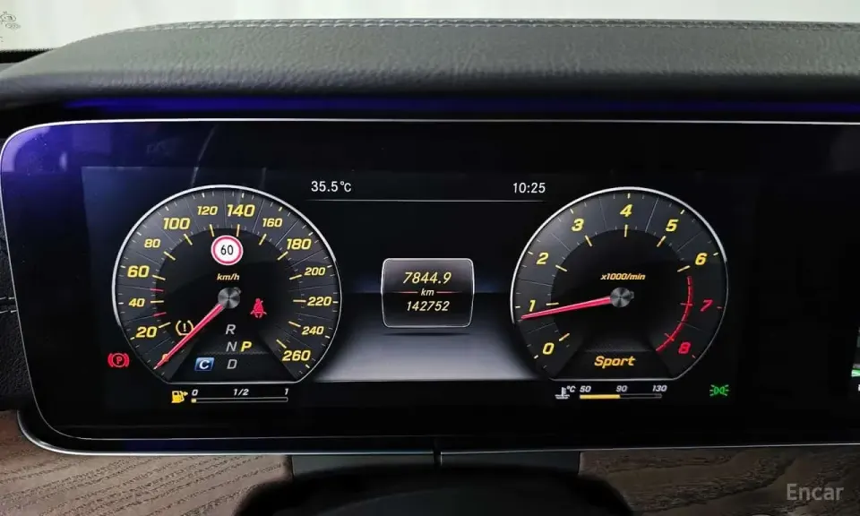 Mercedes-Benz E 300 E300 4MATIC Exclusive 2016