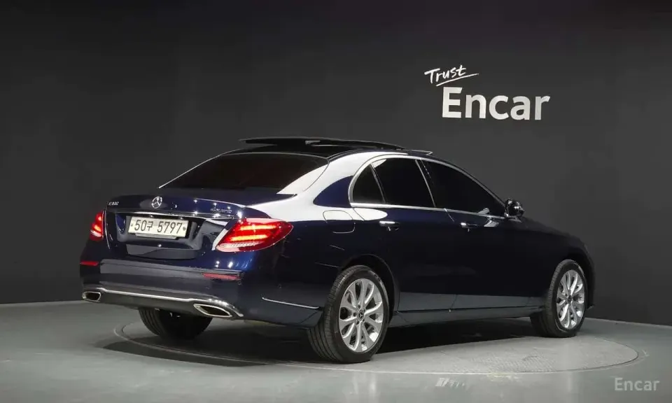 Mercedes-Benz E 300 E300 4MATIC Exclusive 2019