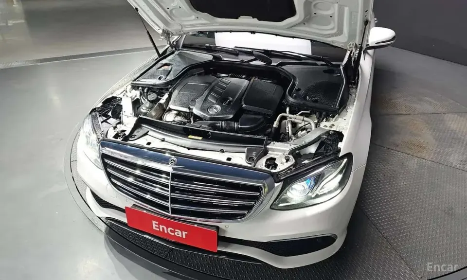 Mercedes-Benz E 220 E220d 4MATIC Exclusive 2020