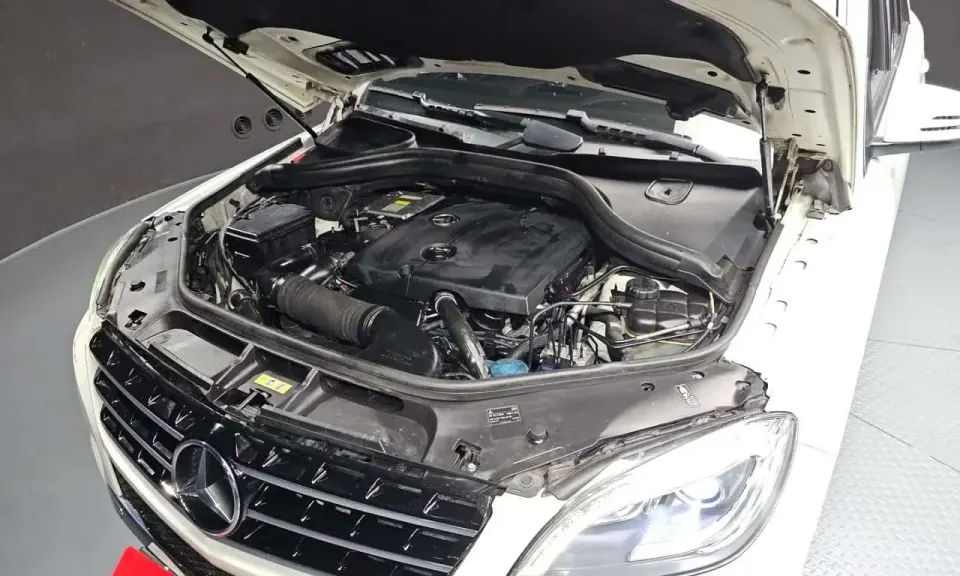 Mercedes-Benz ML 250 ML250 BlueTEC 4MATIC 2012
