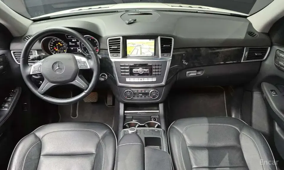 Mercedes-Benz ML 250 ML250 BlueTEC 4MATIC 2012