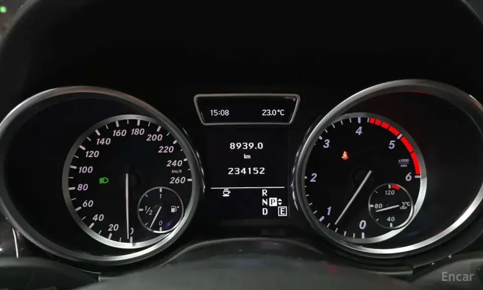 Mercedes-Benz ML 250 ML250 BlueTEC 4MATIC 2012