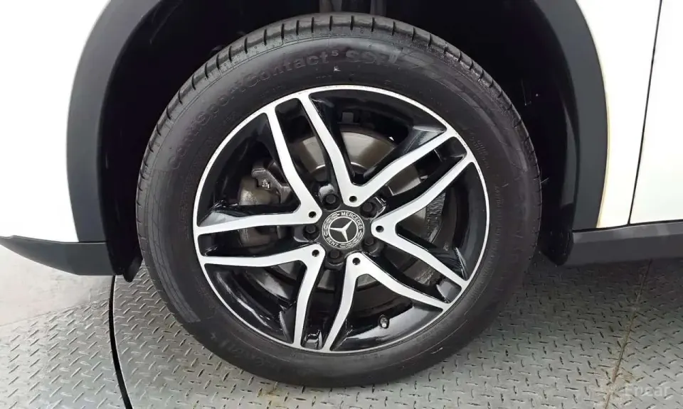 Mercedes-Benz GLA220 Premium 2019