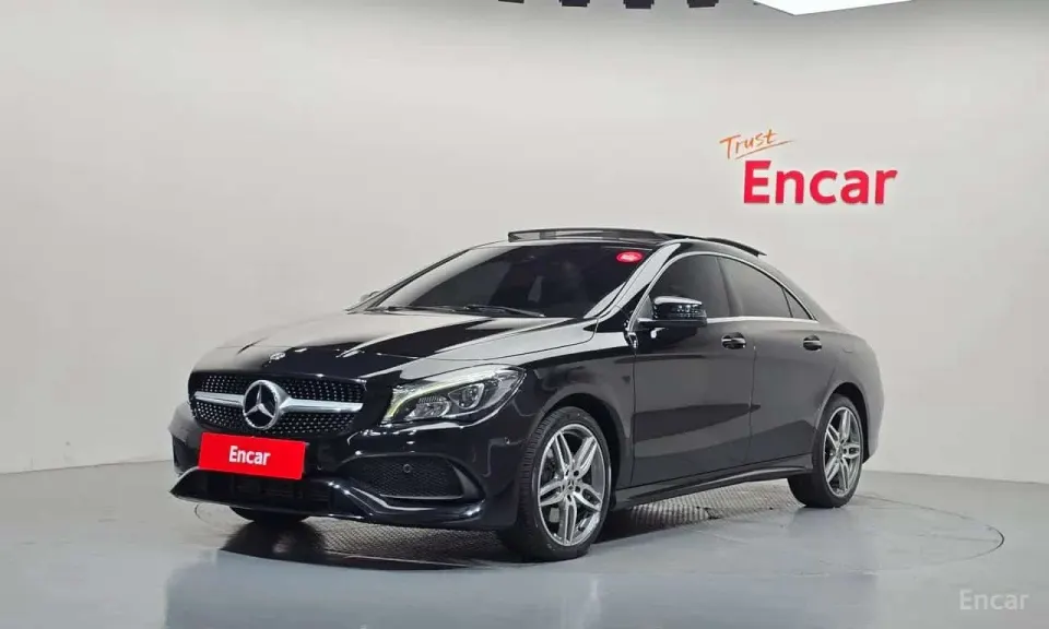 Mercedes-Benz CLA220 AMG Line 2018