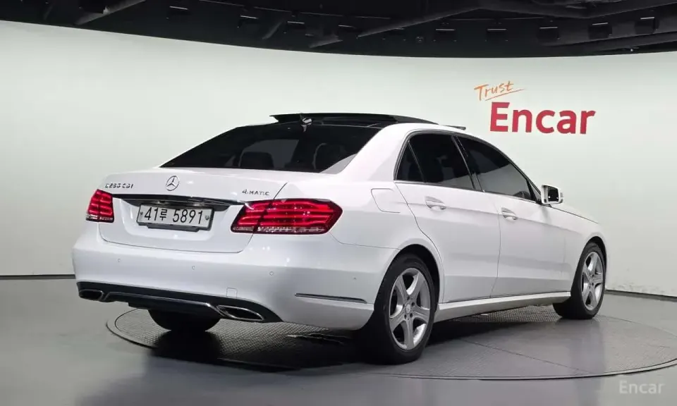 Mercedes-Benz E 250 E250 CDI 4MATIC 2013