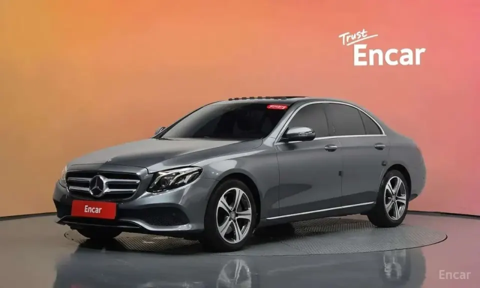 Mercedes-Benz E 300 E300 4MATIC AV Intelligent Drive 2017