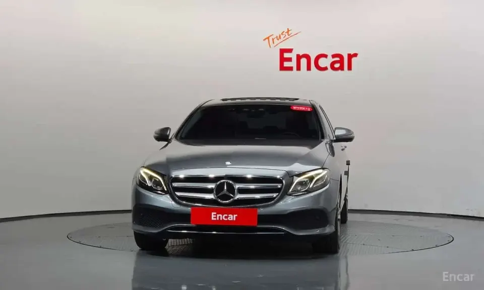 Mercedes-Benz E 300 E300 4MATIC AV Intelligent Drive 2017