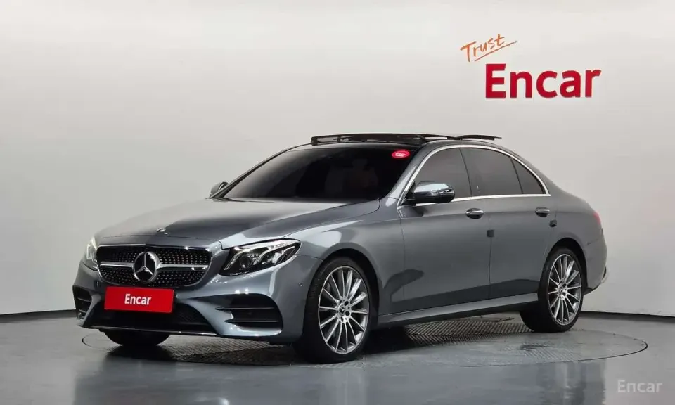 Mercedes-Benz E 300 E300 4MATIC AMG Line 2017