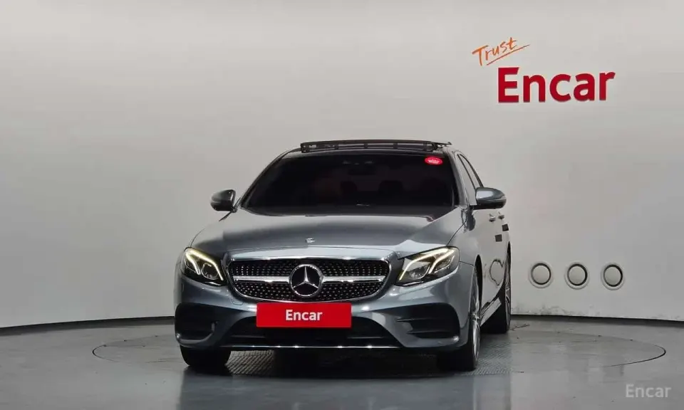 Mercedes-Benz E 300 E300 4MATIC AMG Line 2017