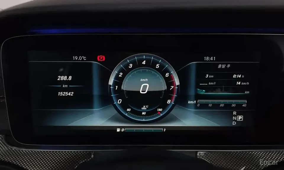 Mercedes-Benz E 300 E300 4MATIC AMG Line 2017