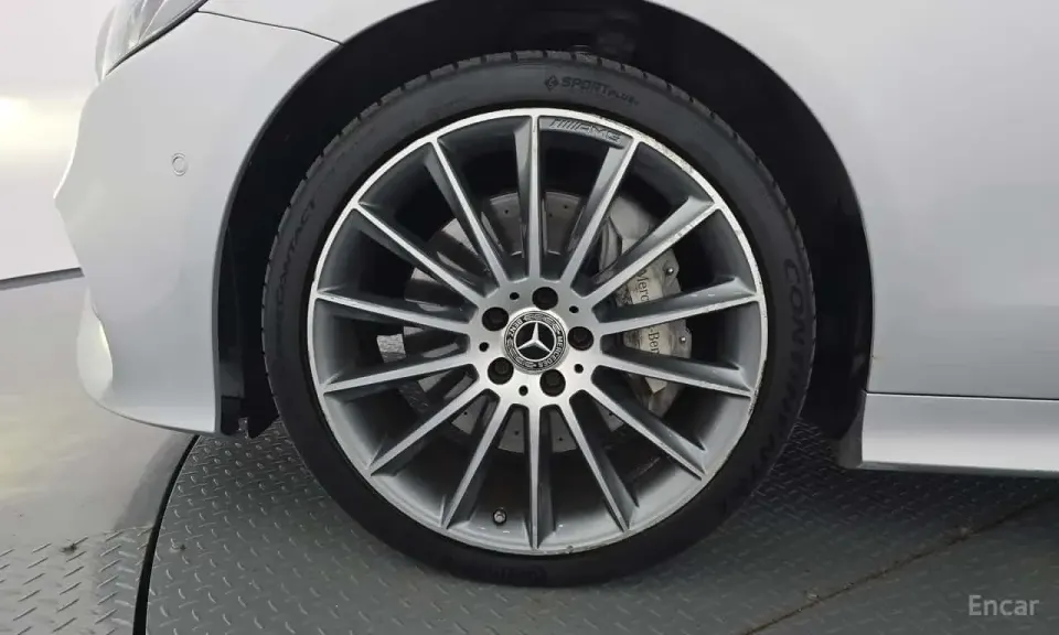 Mercedes-Benz E 400 E400 4MATIC Coupe 2017