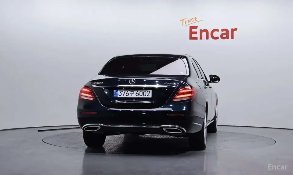 Mercedes-Benz E 300 E300 4MATIC Exclusive 2018