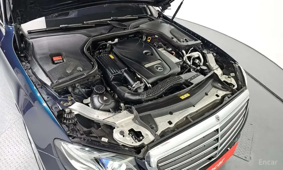 Mercedes-Benz E 300 E300 4MATIC Exclusive 2018