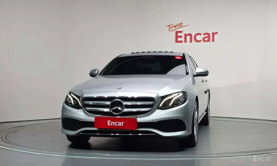 Mercedes-Benz E 200 E200 Avantgarde 2017