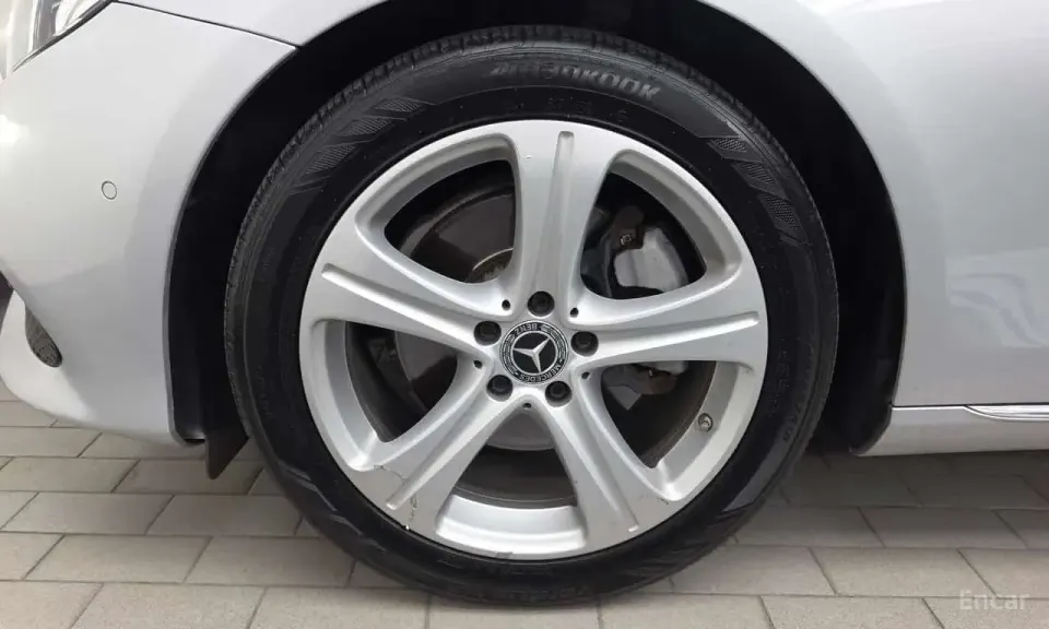 Mercedes-Benz E 200 E200 Avantgarde 2017