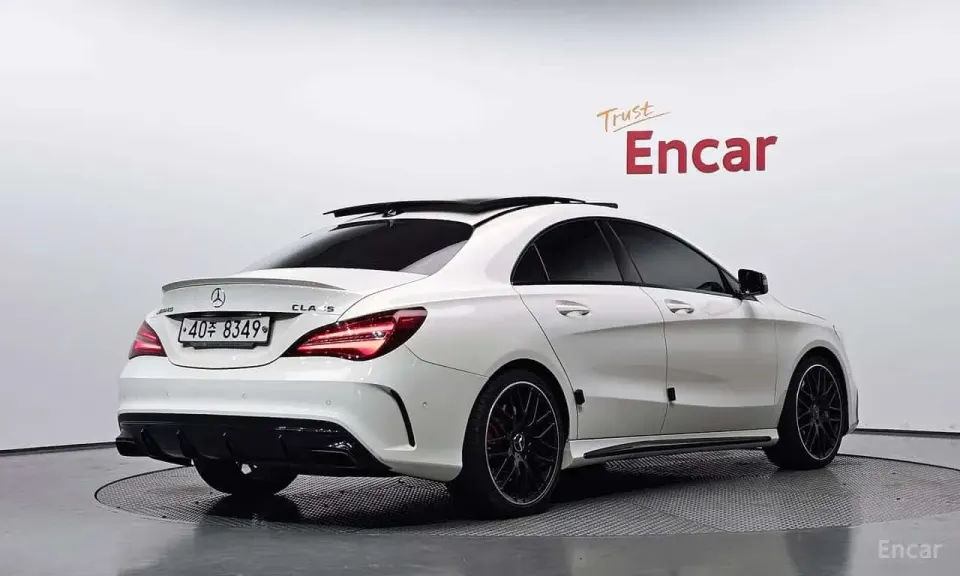 Mercedes-Benz CLA45 AMG 4MATIC 2018