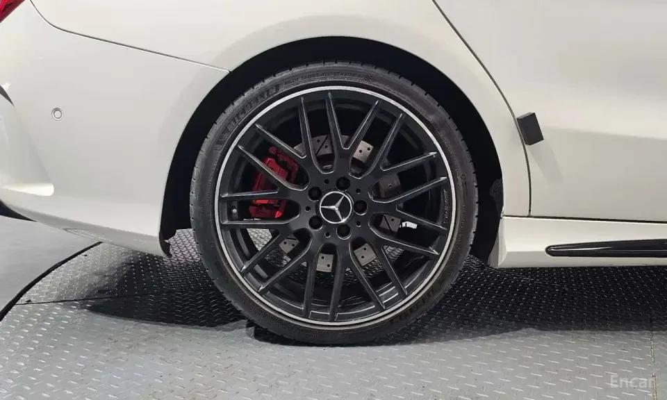 Mercedes-Benz CLA45 AMG 4MATIC 2018