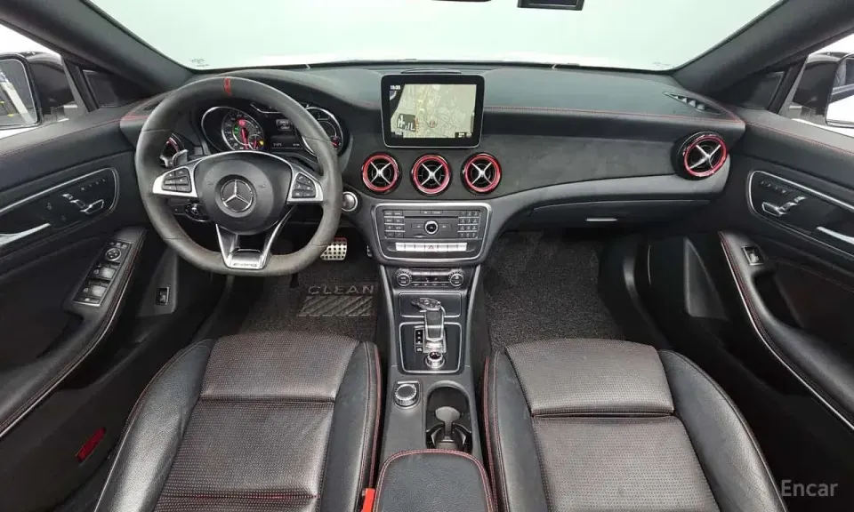 Mercedes-Benz CLA45 AMG 4MATIC 2018