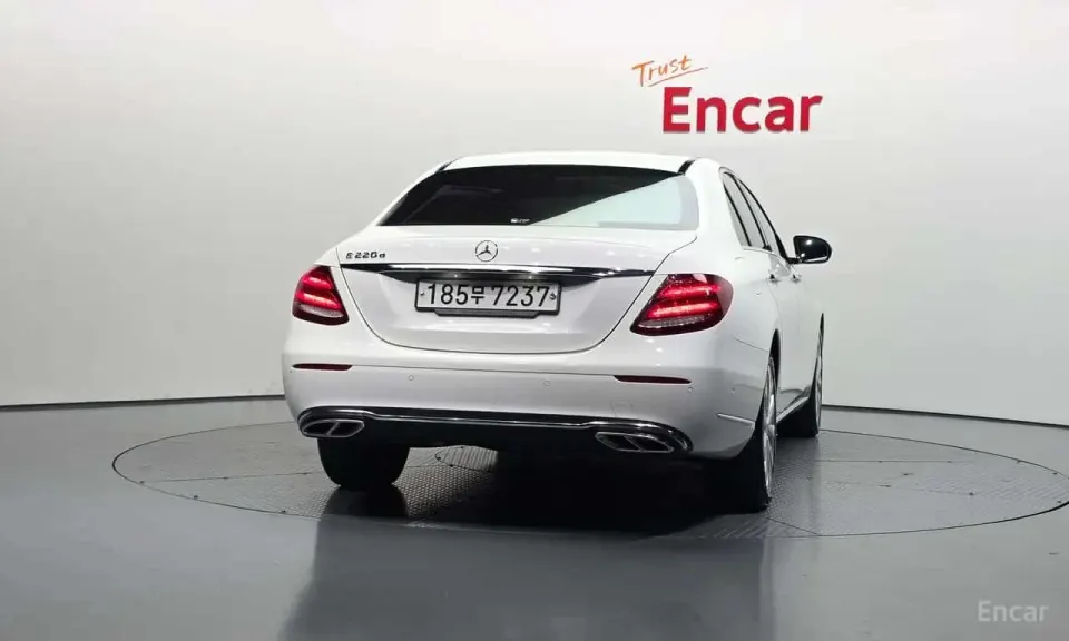 Mercedes-Benz E 220 E220d Exclusive 2019