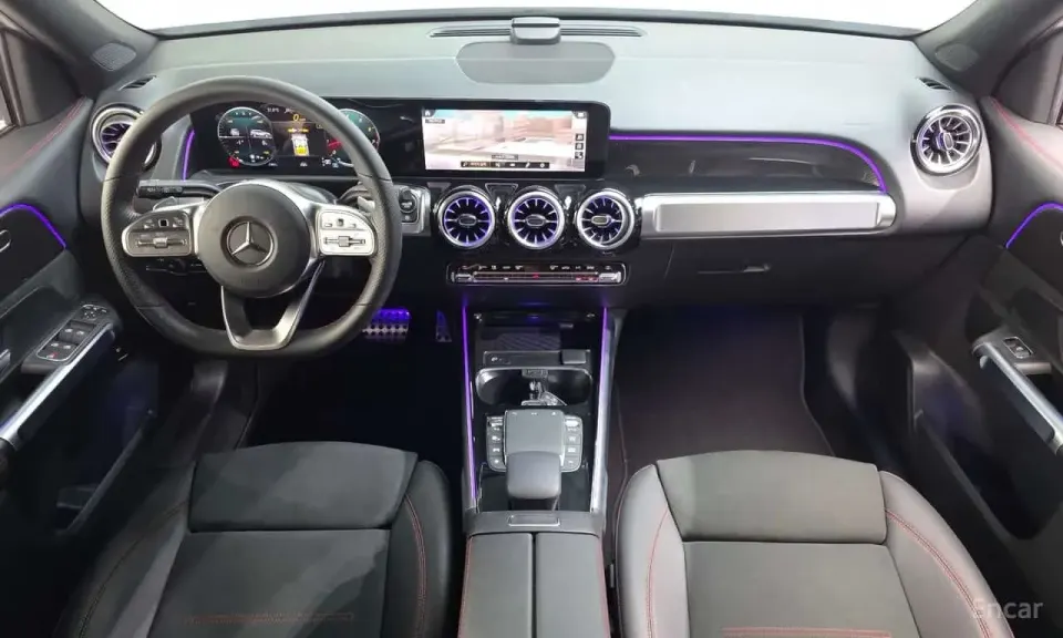 Mercedes-Benz GLB250 4MATIC 2023