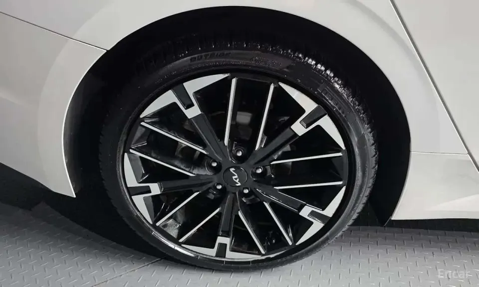 Kia K5 1.6 Turbo 2024