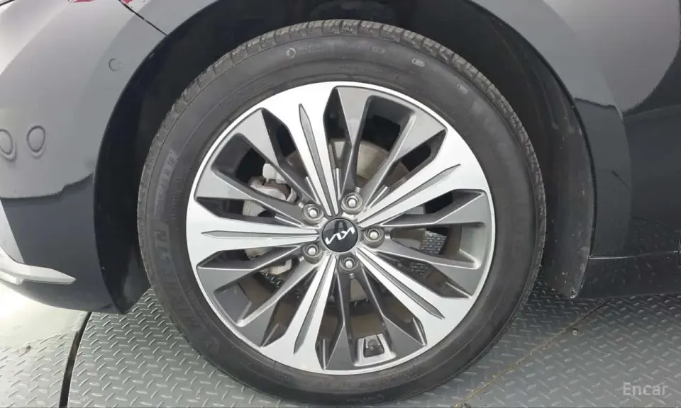 Kia K8 Signature 2022