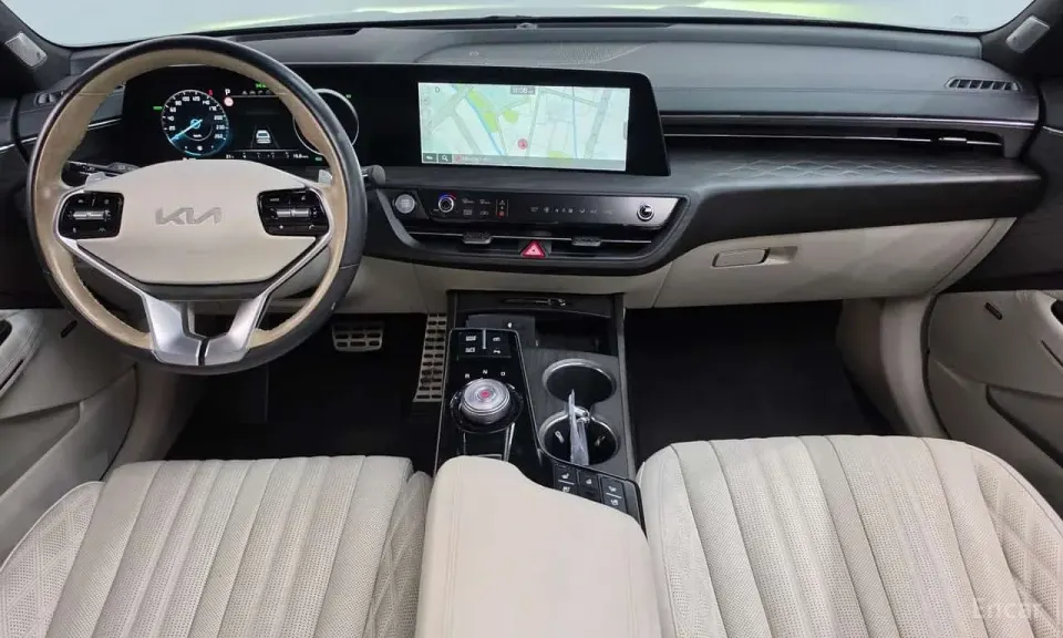 Kia K8 Signature 2022