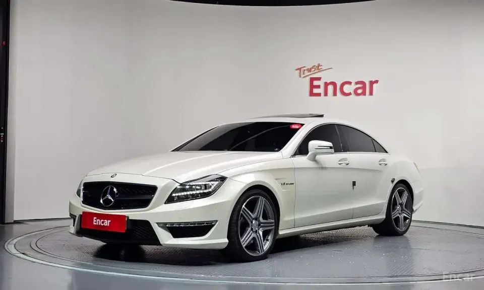 Mercedes-Benz CLS63 AMG 2011
