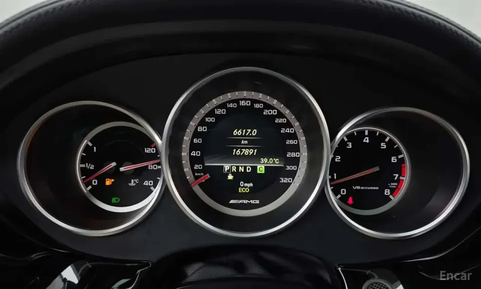 Mercedes-Benz CLS63 AMG 2011