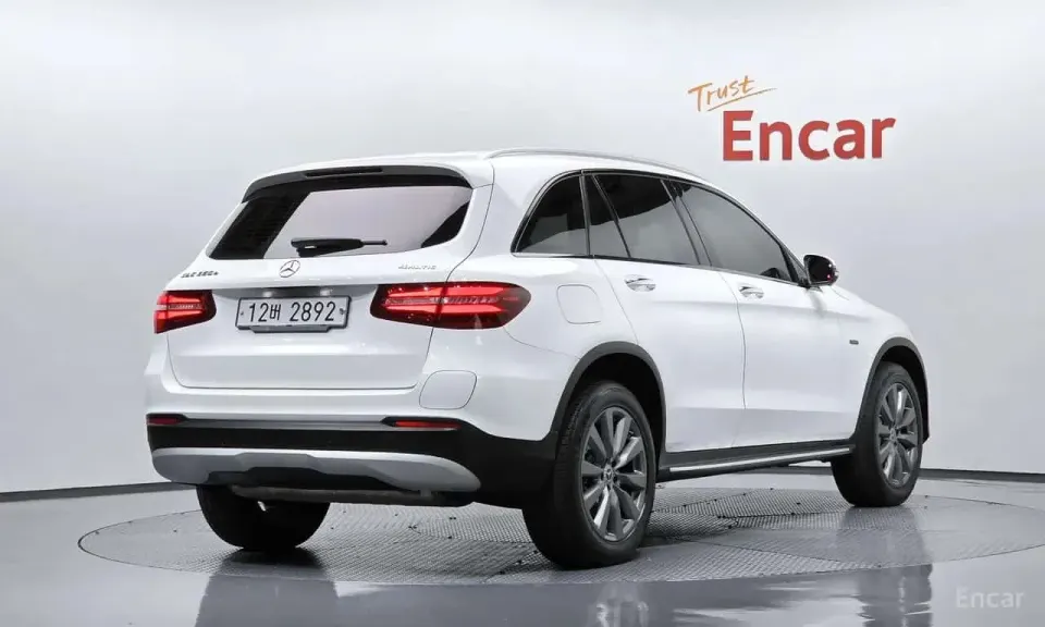 Mercedes-Benz GLC350e 4MATIC Premium 2019