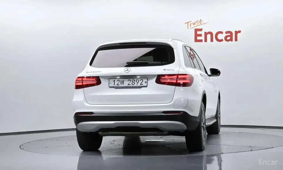 Mercedes-Benz GLC350e 4MATIC Premium 2019