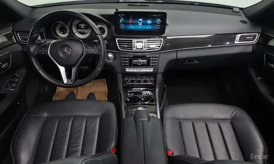 Mercedes-Benz E 220 E220 CDI Avantgarde 2013