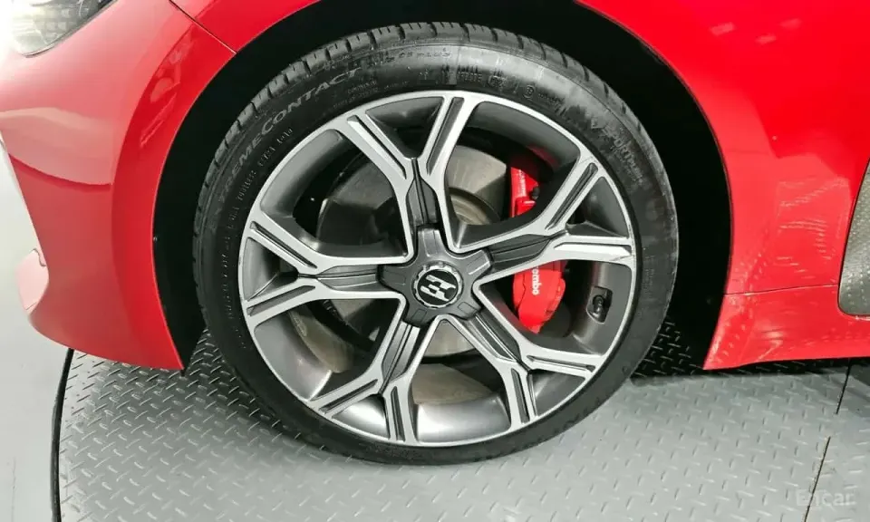 Kia Stinger 3.3 Turbo AWD 2019